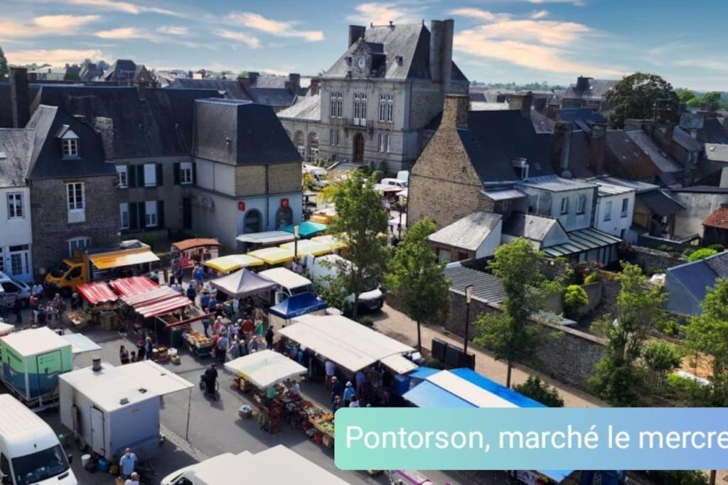 Maison Proche Du Mont Saint Michel Pontorson Exterior foto